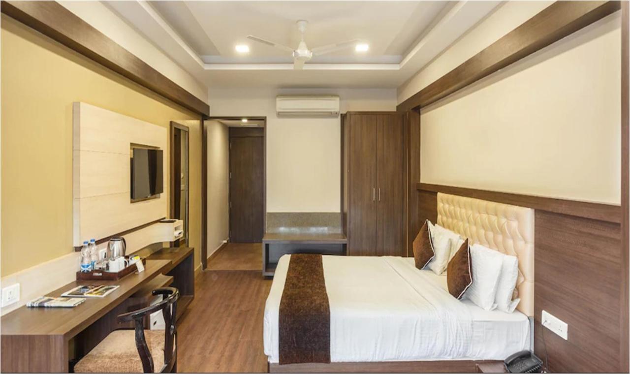 Hotel Rajwara Palace Jodhpur Джодпур Екстериор снимка
