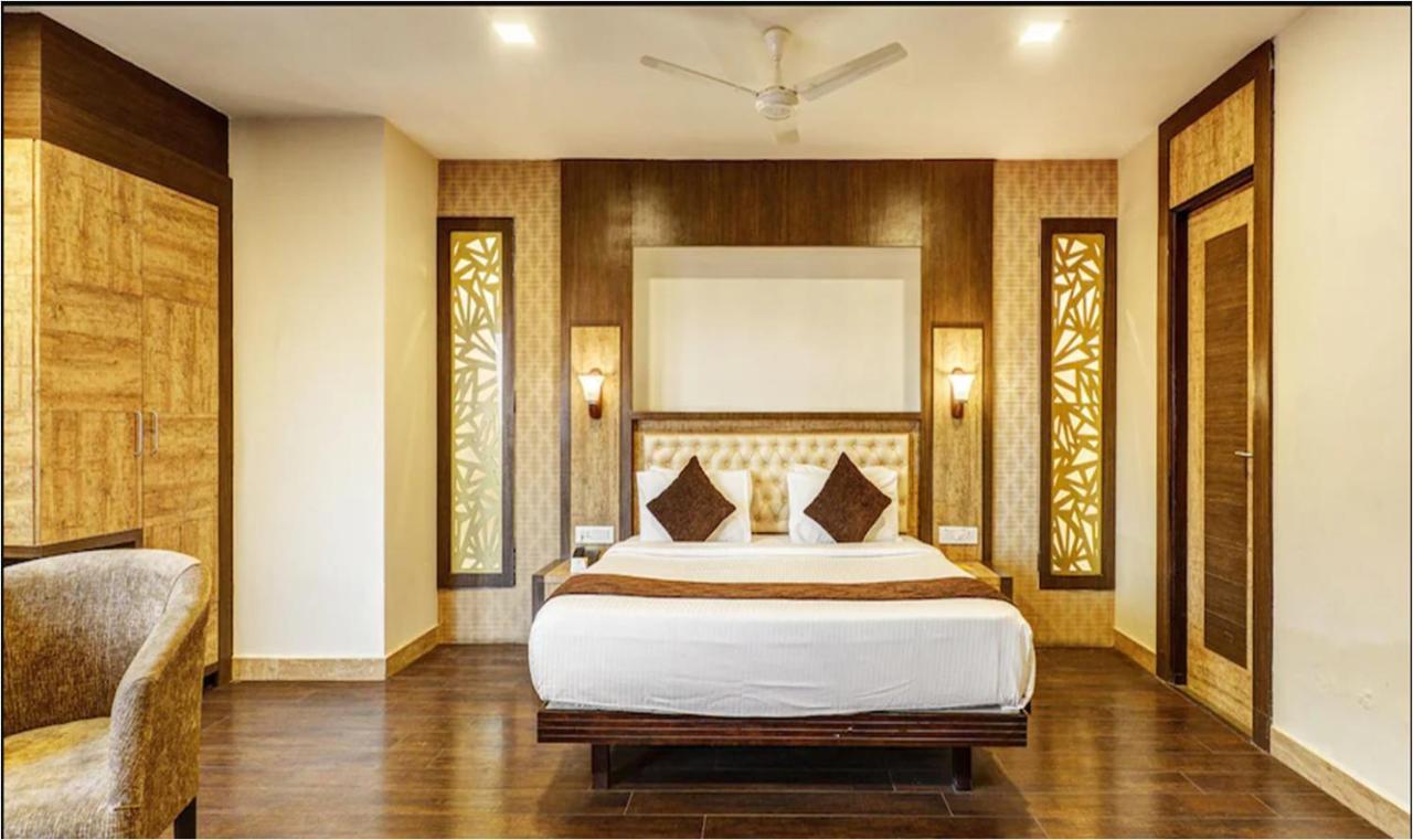 Hotel Rajwara Palace Jodhpur Джодпур Екстериор снимка